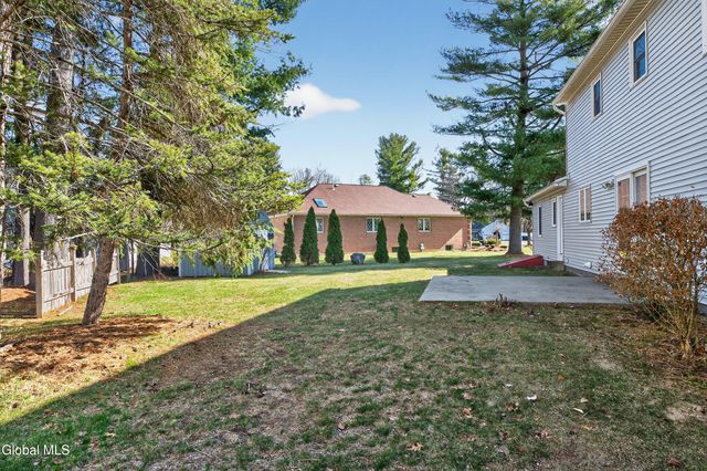 655 Salvia Lane, Guilderland, NY 12303