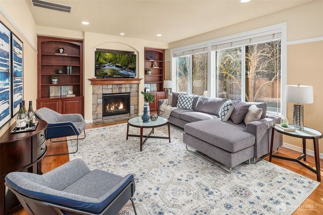 2232 250th Place SE, Sammamish, WA 98075