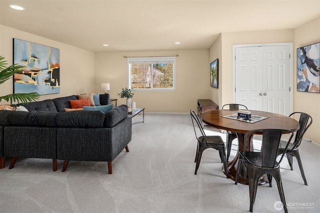 2232 250th Place SE, Sammamish, WA 98075