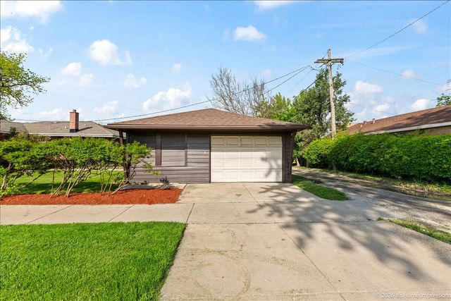 7300 W 61st Street, Summit, IL 60501