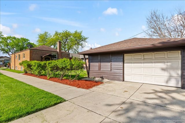 7300 W 61st Street, Summit, IL 60501