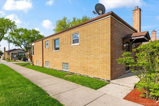 7300 W 61st Street, Summit, IL 60501
