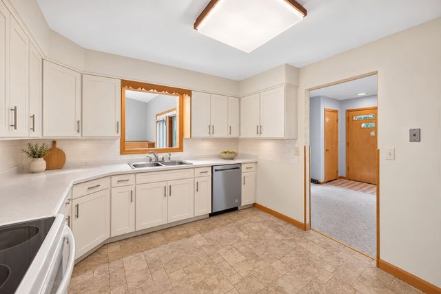900 19th Avenue NE, Rochester, MN 55906