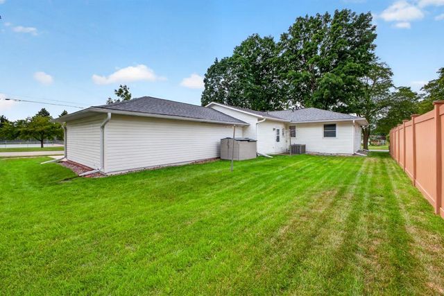 900 19th Avenue NE, Rochester, MN 55906