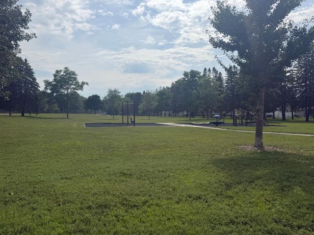 900 19th Avenue NE, Rochester, MN 55906