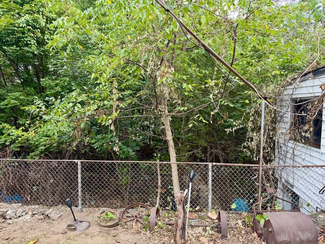 25 Lyons Ct, Watertown, MA 02472