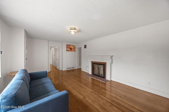 709 Hooker Road, Greenville, NC 27834