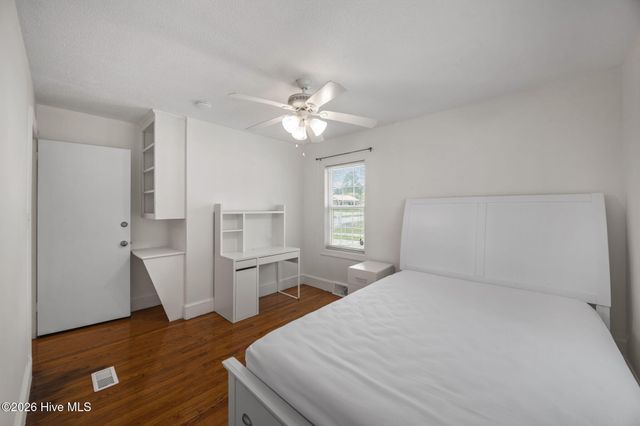 709 Hooker Road, Greenville, NC 27834