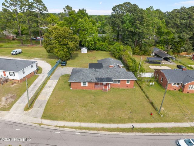 709 Hooker Road, Greenville, NC 27834
