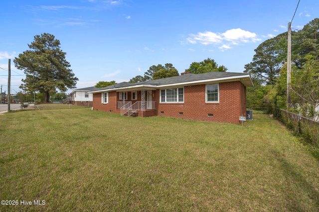 709 Hooker Road, Greenville, NC 27834