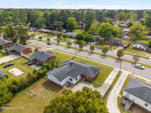 709 Hooker Road, Greenville, NC 27834