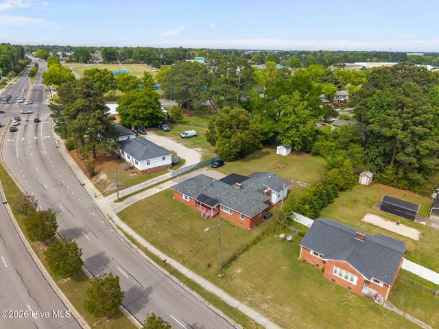 709 Hooker Road, Greenville, NC 27834