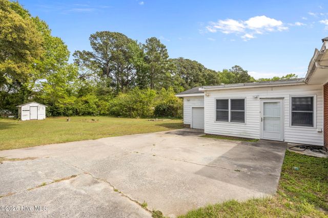 709 Hooker Road, Greenville, NC 27834