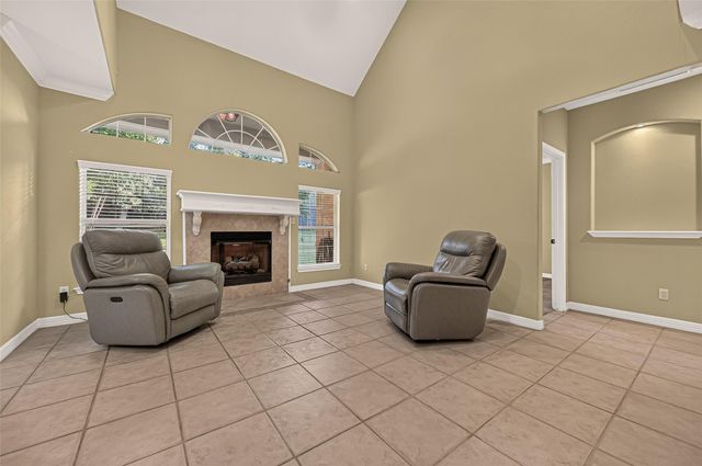 211 April Waters Drive W, Conroe, TX 77356