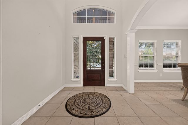 211 April Waters Drive W, Conroe, TX 77356