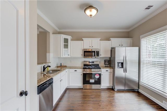 1833 Appaloosa Mill Court, Buford, GA 30519