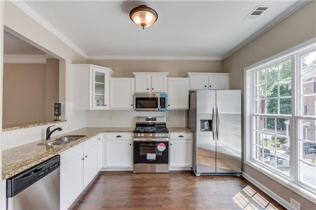 1833 Appaloosa Mill Court, Buford, GA 30519