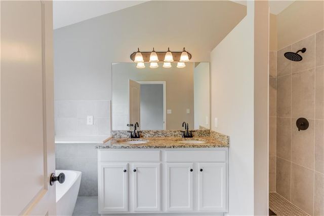 1833 Appaloosa Mill Court, Buford, GA 30519