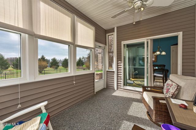 16 Woodland Drive, Schodack, NY 12033
