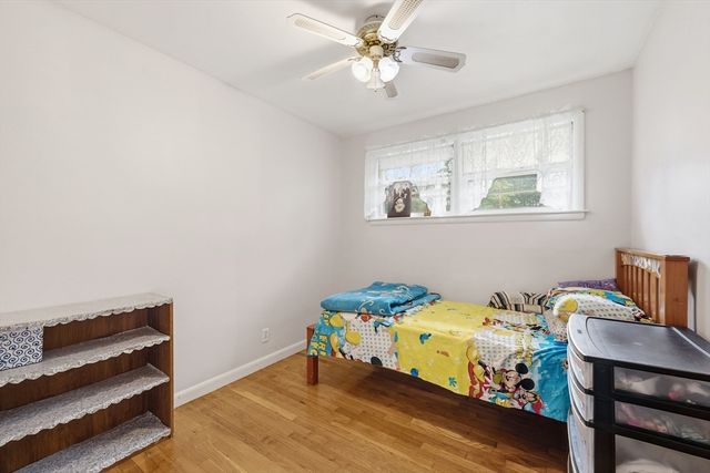 11 Mcfarlin Rd, Chelmsford, MA 01824