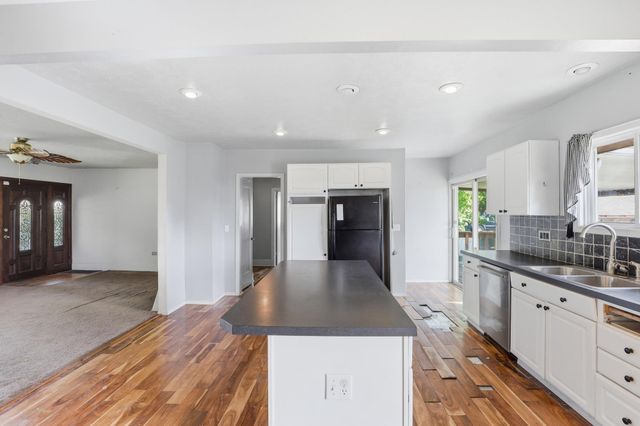 2512 N Park Rd, Spokane Valley, WA 99212