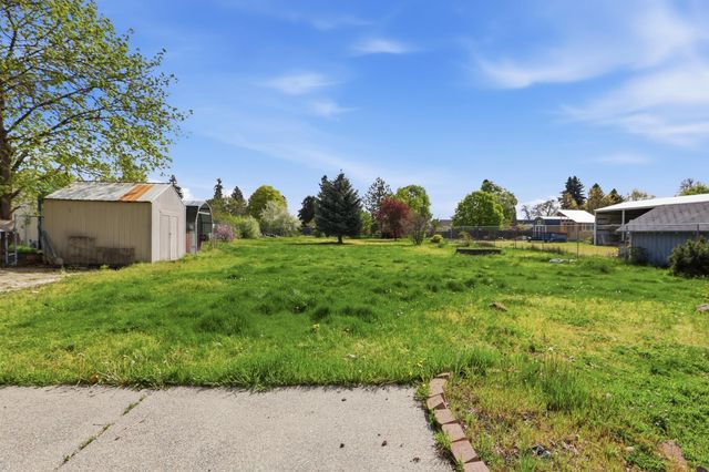 2512 N Park Rd, Spokane Valley, WA 99212