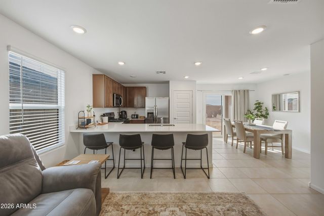 32300 N Hermon Road, San Tan Valley, AZ 85143