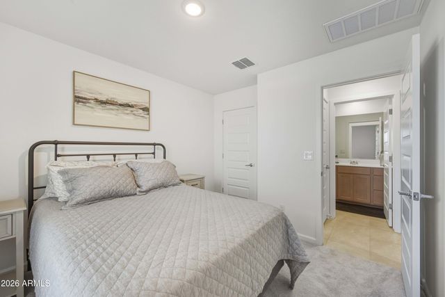 32300 N Hermon Road, San Tan Valley, AZ 85143