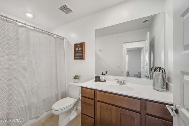 32300 N Hermon Road, San Tan Valley, AZ 85143