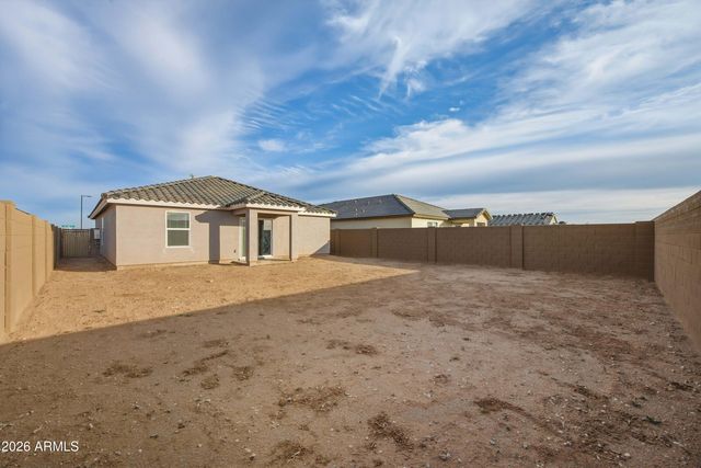 32300 N Hermon Road, San Tan Valley, AZ 85143