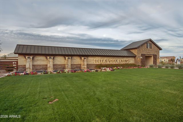 32300 N Hermon Road, San Tan Valley, AZ 85143