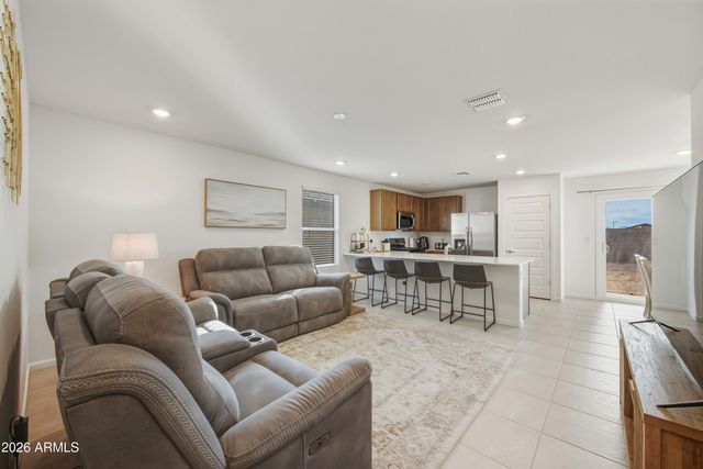 32300 N Hermon Road, San Tan Valley, AZ 85143