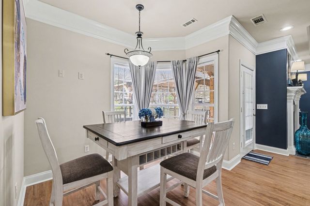 1213 Lake Marie Rd, Gallatin, TN 37066