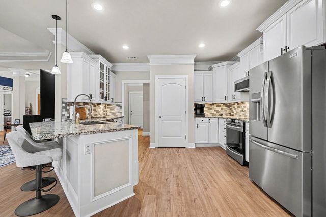 1213 Lake Marie Rd, Gallatin, TN 37066