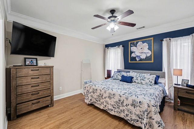 1213 Lake Marie Rd, Gallatin, TN 37066