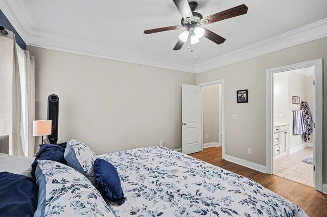 1213 Lake Marie Rd, Gallatin, TN 37066