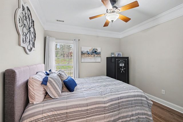 1213 Lake Marie Rd, Gallatin, TN 37066