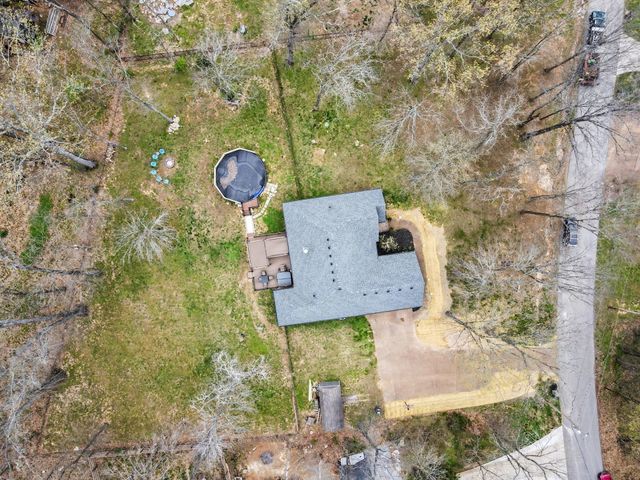 1213 Lake Marie Rd, Gallatin, TN 37066