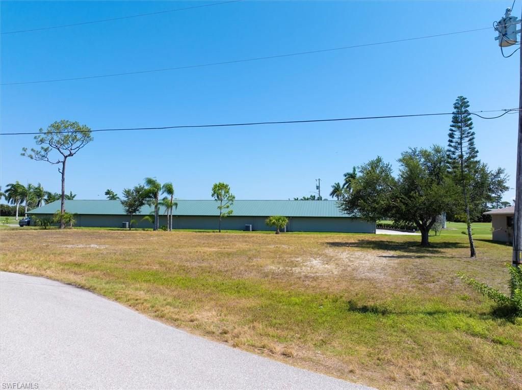 1011 SW 21st LN, CAPE CORAL, FL 33991 — photo 4