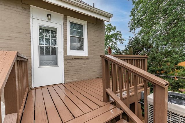 6559 Marmaduke Avenue, St Louis, MO 63139
