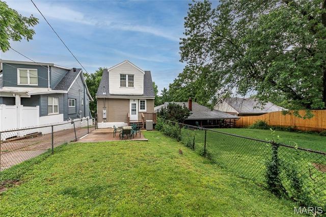 6559 Marmaduke Avenue, St Louis, MO 63139