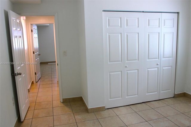 2253 SW 10th St, Miami, FL 33135