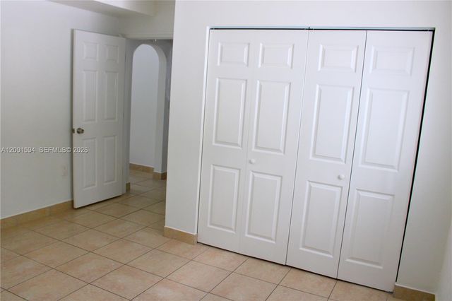 2253 SW 10th St, Miami, FL 33135