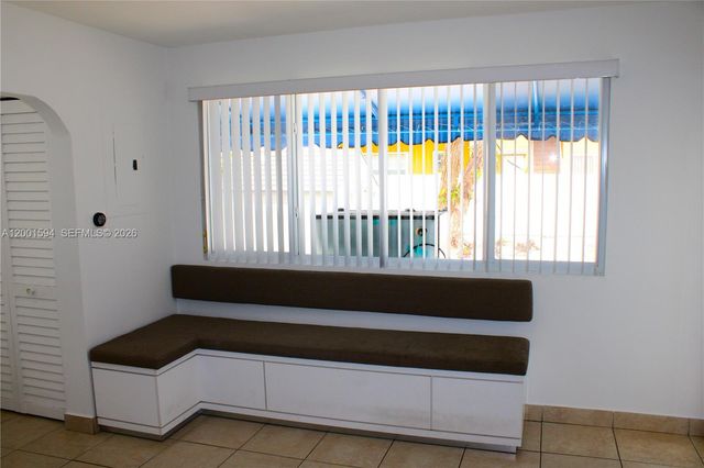 2253 SW 10th St, Miami, FL 33135