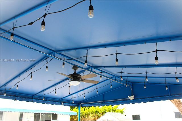 2253 SW 10th St, Miami, FL 33135