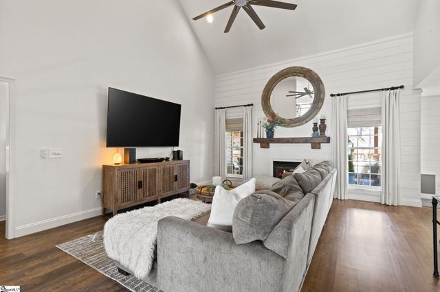 116A Ridge Road, Greenville, SC 29607