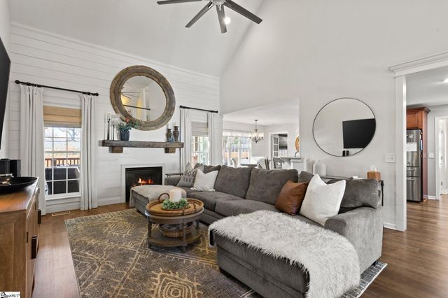 116A Ridge Road, Greenville, SC 29607