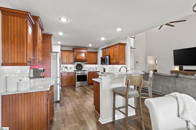 116A Ridge Road, Greenville, SC 29607