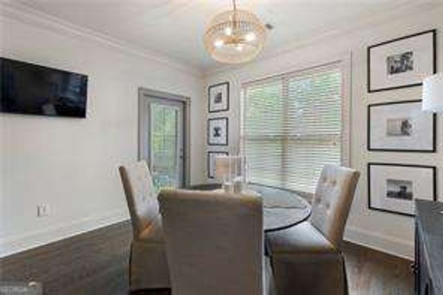 867 Perennial Drive 106, Atlanta, GA 30328
