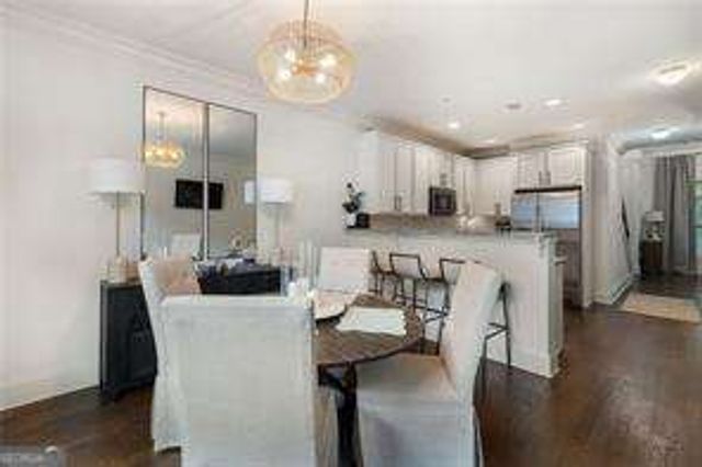 867 Perennial Drive 106, Atlanta, GA 30328